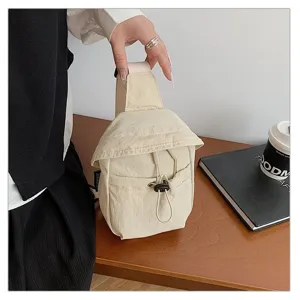 Lightweight outdoor crossbody chest bag for casual sports and daily riding activities.