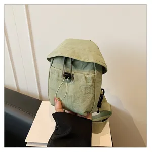 Lightweight green nylon chest bag for outdoor sports, casual riding, and daily commuting.