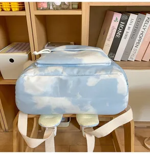 Zaino casual con stampa a nuvola blu, borsa scolastica elegante da studente con tasca frontale.