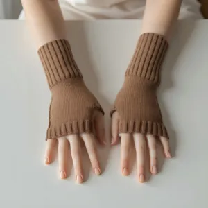 Guantes marrones de punto sin dedos para mujer, calentadores de manos de invierno cómodos.