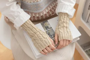 Stylish Knitted Fingerless Gloves For Autumn Winter Warm Cable Knit Hand Warmers
