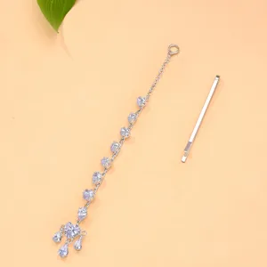 Exquise chaîne de front en strass et pince à cheveux, style indien bijoux de cheveux de mariée.