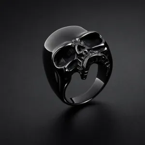 Bague tête de mort en acier inoxydable noir pour homme, bijoux style punk rock.