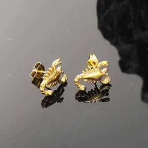 Pendientes de botón de escorpión de acero titanio para hombre, joyería de moda de metal dorado punk.