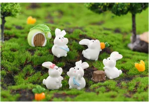 Lindas figuras de conejo de resina en miniatura para decoración de micropaisajes y manualidades DIY.