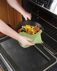 Gant de four résistant à la chaleur en tissu éponge vert et manique pour cuisine 1pc