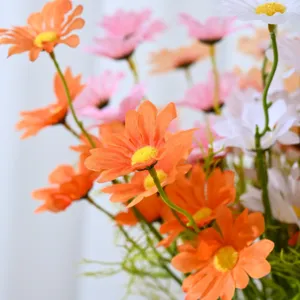 Artificial daisy silk flowers bouquet for home decor and wedding photography props.