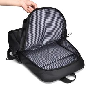 Zaino in tessuto oxford impermeabile ed elegante cartella con scomparto per computer.