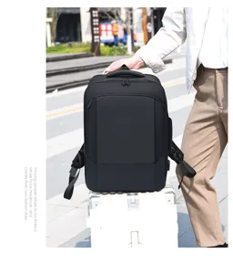 Multifunctional men's business laptop backpack large capacity casual travel school bag for daily use.