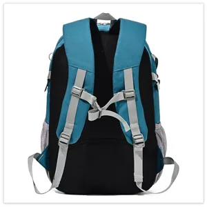 Sac à dos de voyage de sport de randonnée de loisir grande capacité en nylon léger