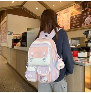 Großer Schulrucksack im Waldstil für Studenten, süßes Pastellfarbendesign mit tollen Taschen.