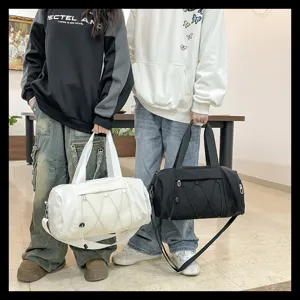 Lightweight sports yoga gym bag large capacity casual travel handbag with mesh pocket