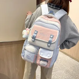 Lässig Nylon Rucksack Für Damen Großes Kapazität College Schule Schulranzen Mit Süßem Anhänger Und Fach Laptop Rucksack