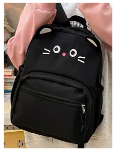 Zaino nero carino con orecchie di gatto per ragazze, borsa scolastica elegante con viso ricamato.