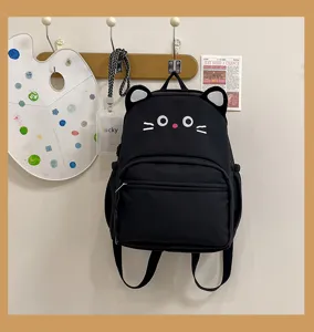 Zaino nero carino con orecchie di gatto per ragazze, borsa casual scolastica di grande capacità.