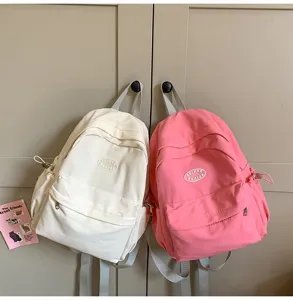 Lässiger Mini-Rucksack für Damen, süße kleine Schultasche und Alltags-Rucksack für Reise.