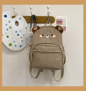 Zaino carino con orsetto per ragazze, stile ins con orecchie peluche e grande capacità di spazio.