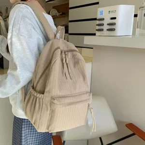 Sac à dos kaki décontracté pour femme, grand cartable de grande capacité pour l'école et les voyages.