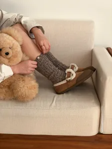 Dicke warme Wollstrick Slouch Socken für Damen, gemütliche Winter Mid-Calf Socken