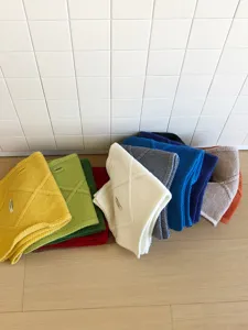Bufanda de punto multifuncional con diseño cruzado de botones, bufanda de invierno lisa.