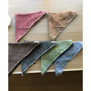 Femme écharpe triangulaire en tricot automne hiver chaud multicolore mode bandana foulard.