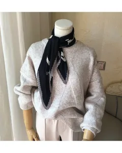 Korean style pleated small square scarf for women, retro decorative neckerchief for spring.