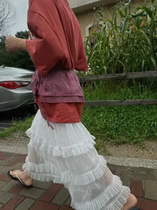 Koreaanse stijl geruite rokverlanger en witte tule maxirok voor dames outfit