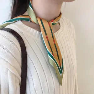 Foulard en soie étroit et chic pour femme, élégant foulard triangulaire et ruban de sac élégant.