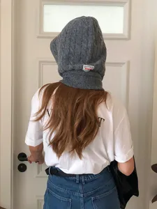 Gray cable-knit balaclava hood scarf combo, autumn winter warm fleece knit hat detail view.