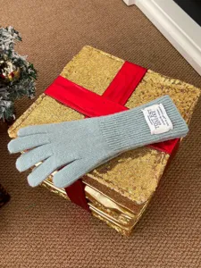 Gants en tricot d'hiver élégants pour femmes, gants tactiles en laine chauds quotidiens.