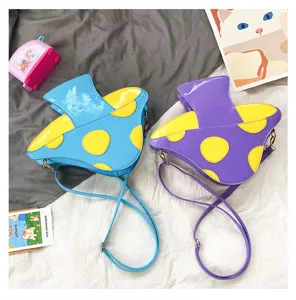 Pilzform PU Umhängetasche Detailansicht, einzigartiges farbiges Design, modische Handtasche.