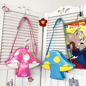 Pilz PU Leder Umhängetasche, süße neuartige rosa und blaue Schultertasche für Frauen.