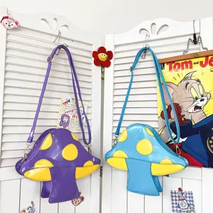 Niedliche Pilz PU Leder Umhängetasche, trendige Farblock Schultertasche für Damen neu.
