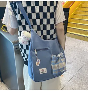 Sac bandoulière en toile style coréen pour femme, sac fourre-tout avec poche à carreaux.