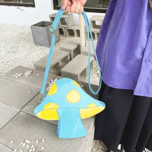 Niedliche pilzförmige PU Leder Umhängetasche mit bunten Kontrastfarben für modebewusste Frauen