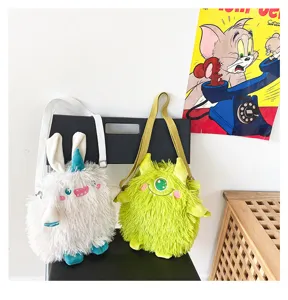 Süße flauschige Monster Umhängetasche, japanischer Plüsch Cartoon Schultertasche für Studenten.