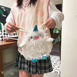 Niedliche flauschige weiße Monster Umhängetasche für Damen, weiche Plüschtasche mit Stickerei.