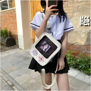Vista detallada del bolso bandolera PU de consola de juegos anime japonés con ventana.