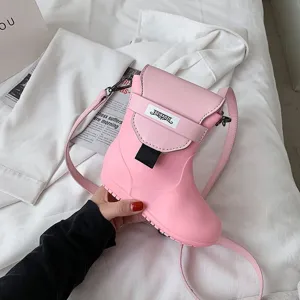 Sac bandoulière mignon en forme de botte rose pour femmes, sac à main de nouveauté de mode drôle