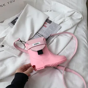 Sac bandoulière créatif en forme de botte rose pour femme, joli sac original pour le quotidien.