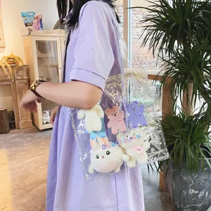 Japanische süße transparente Umhängetasche mit Bärenmuster und Plüschtier für Mädchen.
