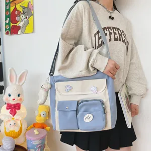 Canvas messenger bag for women, casual multi-pocket crossbody bag for students and daily use.