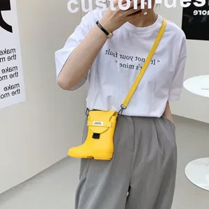 Sac bandoulière tendance forme de botte jaune nouveauté créative mignon sac à main femme