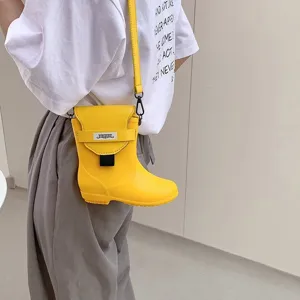 Sac bandoulière créatif en forme de botte de pluie jaune, sac original pour femme, tendance.