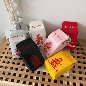 Borsa a tracolla creativa in pelle PU con stampa pagoda cinese a forma di cartone.