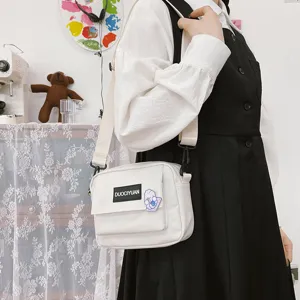 Bolso bandolera de lona blanca estilo Harajuku japonés bolso informal vista detallada