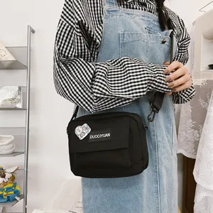 Bolso bandolera negro informal para mujer, estilo Harajuku japonés pequeño bolso de mano diario.