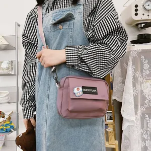 Bolso cruzado de lona estilo Harajuku japonés para mujer, bolso bonito con insignia.