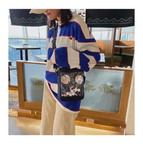 Bolso bandolera ita transparente de estilo japonés lindo con insignias de anime para estudiantes.