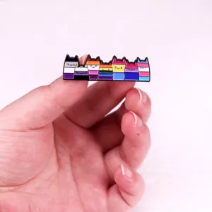 Jolie broche en émail chat mignon, badge métallique coloré drapeau fierté pour vêtement sac.